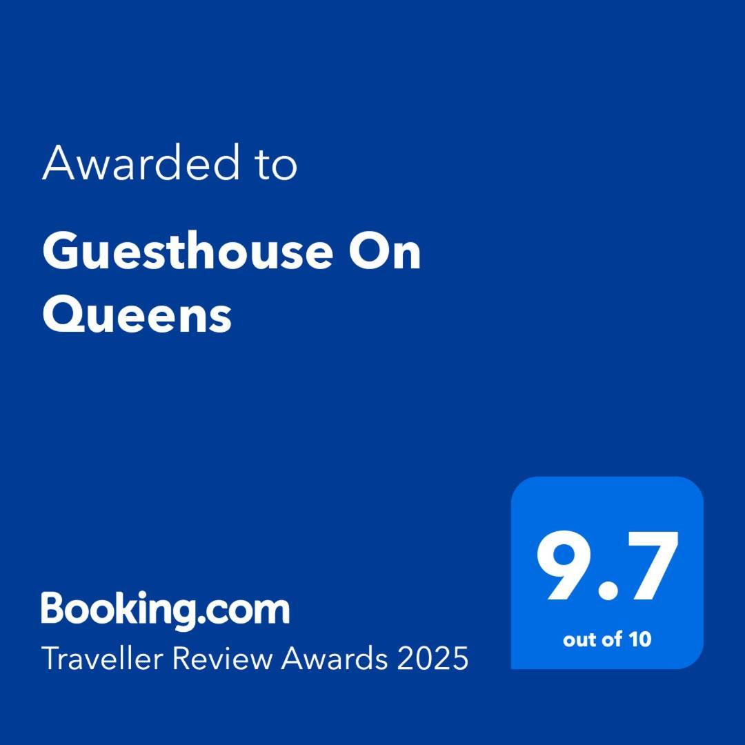 Guesthouse On Queens Oneroa Экстерьер фото